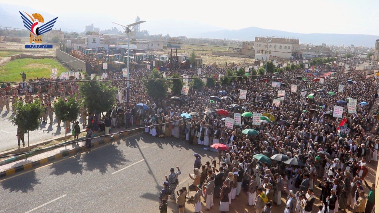 رفضا للمؤامرة الصهيوأمريكية.. وثباتا مع غزة حتى النصر" / حوث