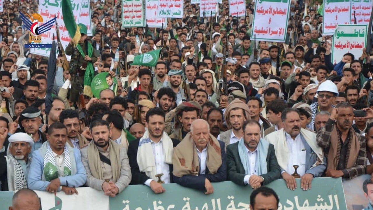 ثابتون مع غزة لا نخشى التهديدات ولا ترهبنا المؤامرات (Dhi Sufal)